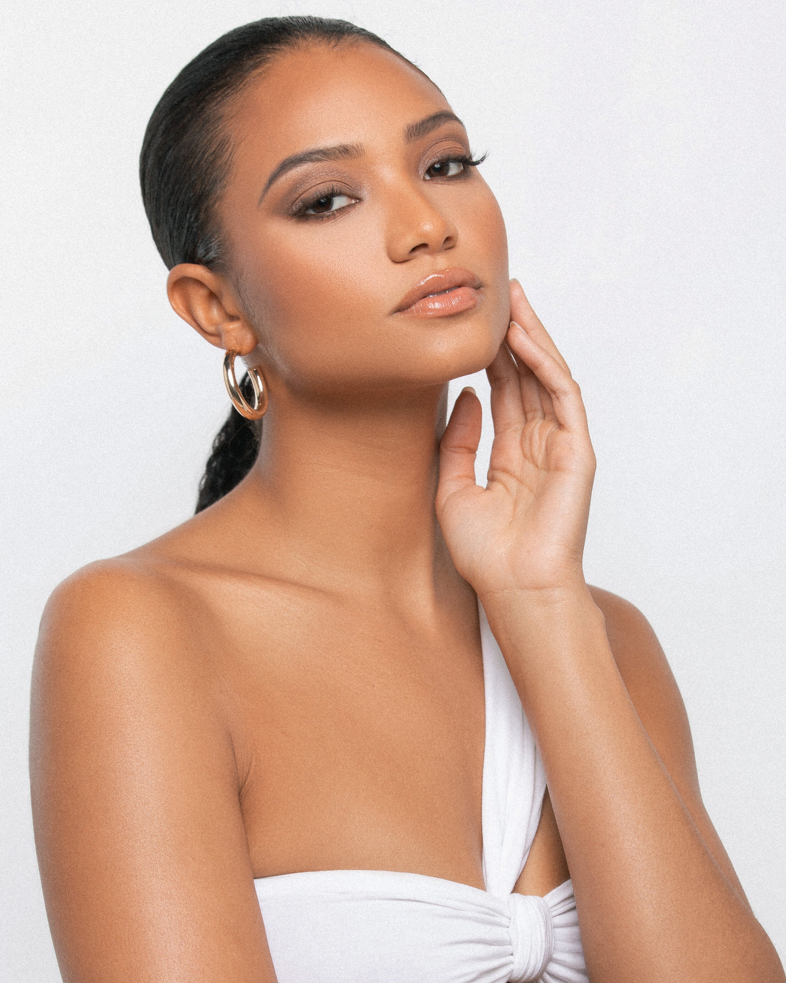 "Lola" Gold Hoop Earrings